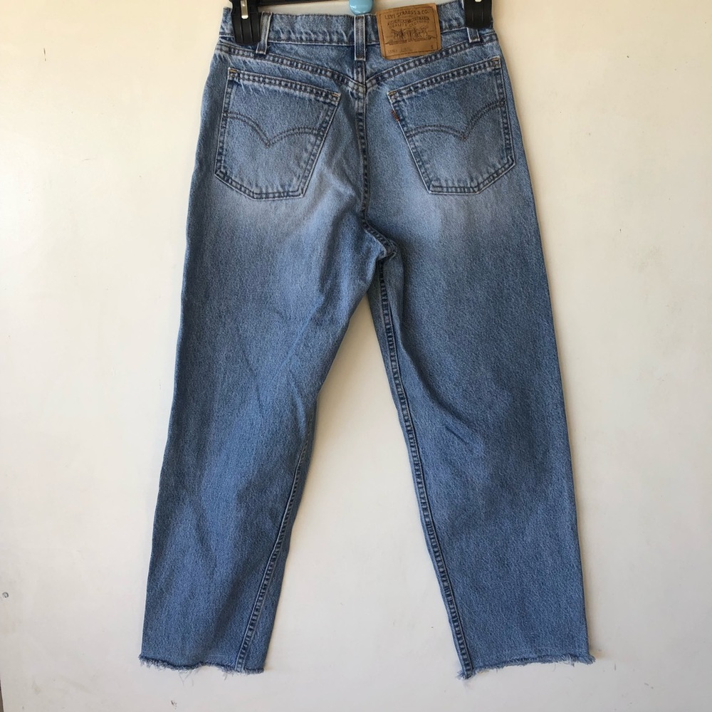 Vintage Levi’s high rise orange tab mom jeans - Picture 5 of 8